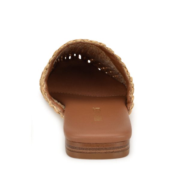 Cleigha Pointy Toe Mules - Image 4