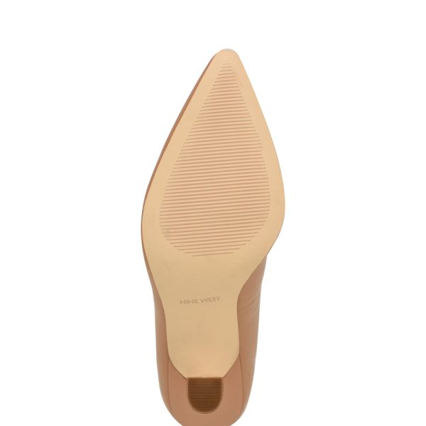 Vylot Pointy Toe Pumps - Image 5